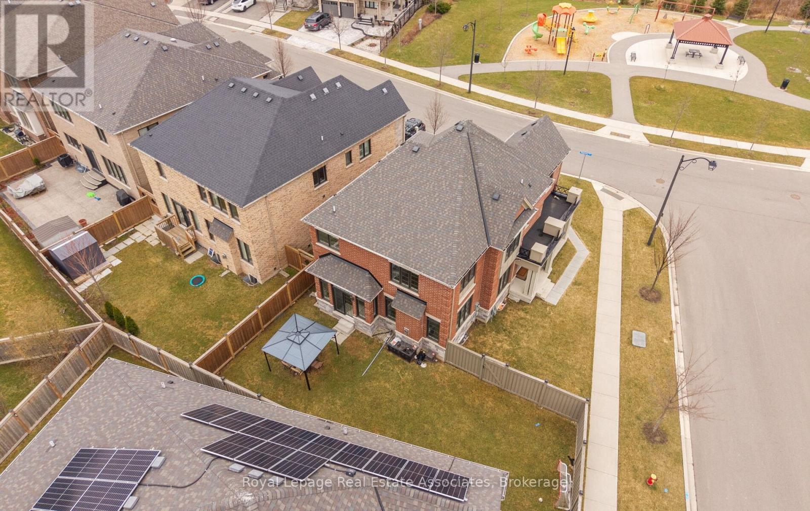 1285 Raspberry Terrace, Milton, Ontario  L9E 1N2 - Photo 42 - W12963120