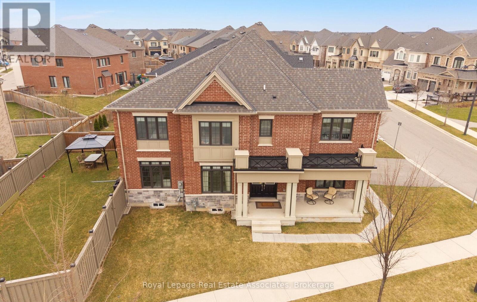 1285 Raspberry Terrace, Milton, Ontario  L9E 1N2 - Photo 44 - W12963120