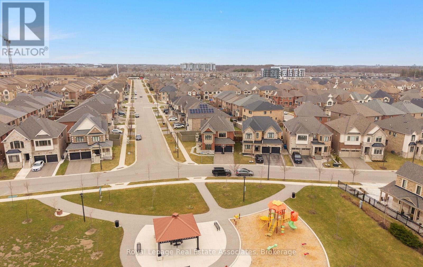 1285 Raspberry Terrace, Milton, Ontario  L9E 1N2 - Photo 45 - W12963120