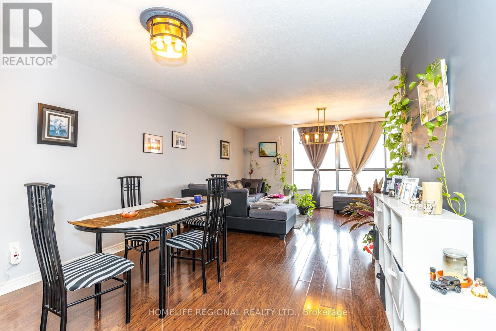 Ph24-2414 - 10 Martha Eaton Way, Toronto, Ontario  M6M 5B3 - Photo 3 - W12963128