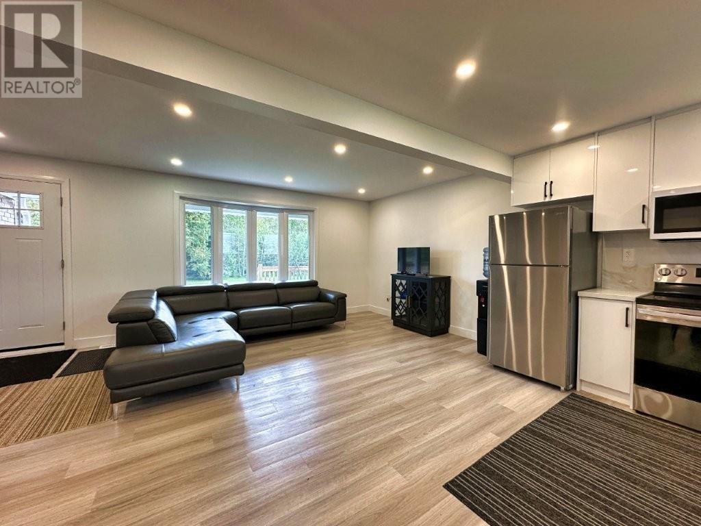 64 Parkway Place, Terrace Bay, Ontario  P0T 2W0 - Photo 11 - TB253038