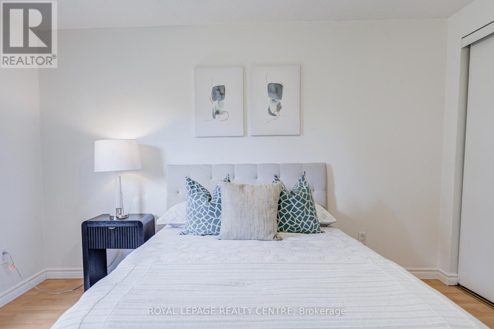 2708 Los Palmas Court S, Mississauga, Ontario  L5N 2G7 - Photo 23 - W12961050