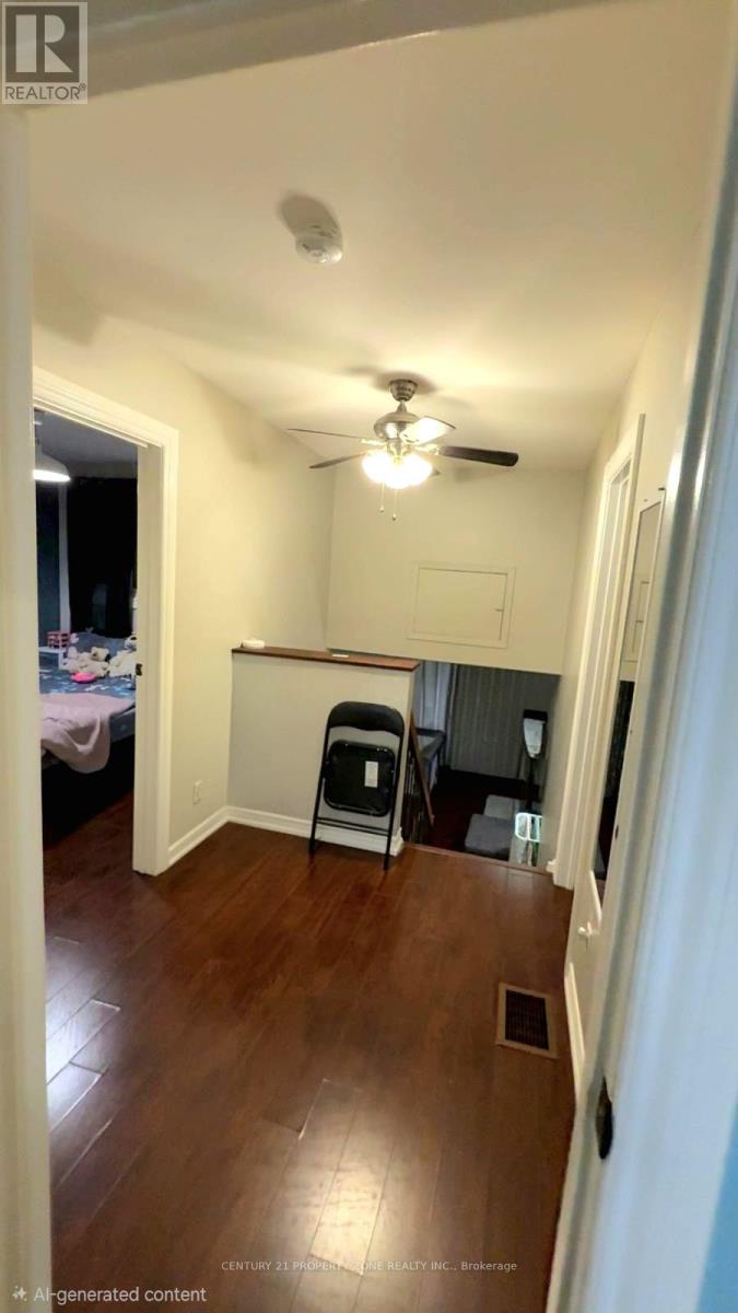 36 Winterfold Drive, Brampton, Ontario  L6V 3T2 - Photo 5 - W12962122