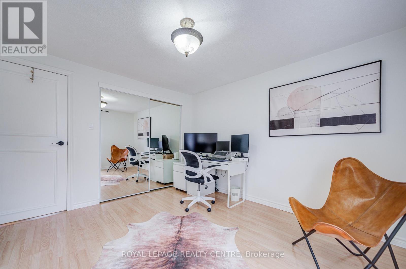 2708 Los Palmas Court S, Mississauga, Ontario  L5N 2G7 - Photo 28 - W12961050