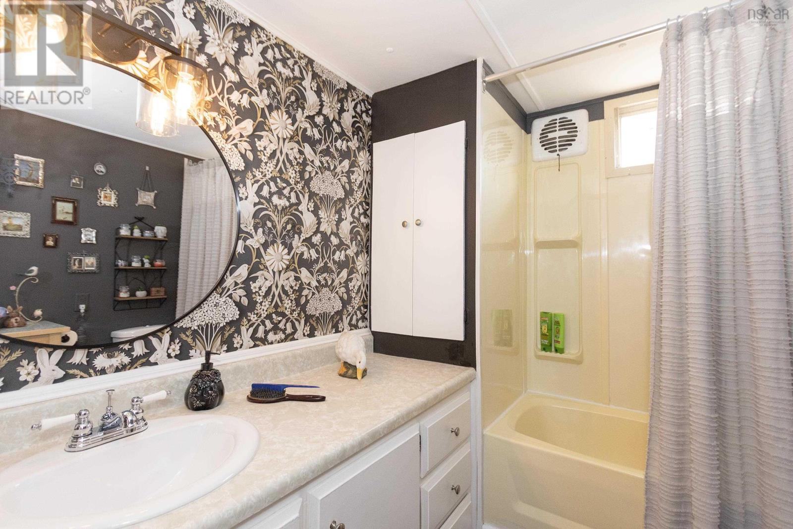 28 Liberty Lane Lane, Amherst, Nova Scotia  B4H 2K6 - Photo 16 - 202606405