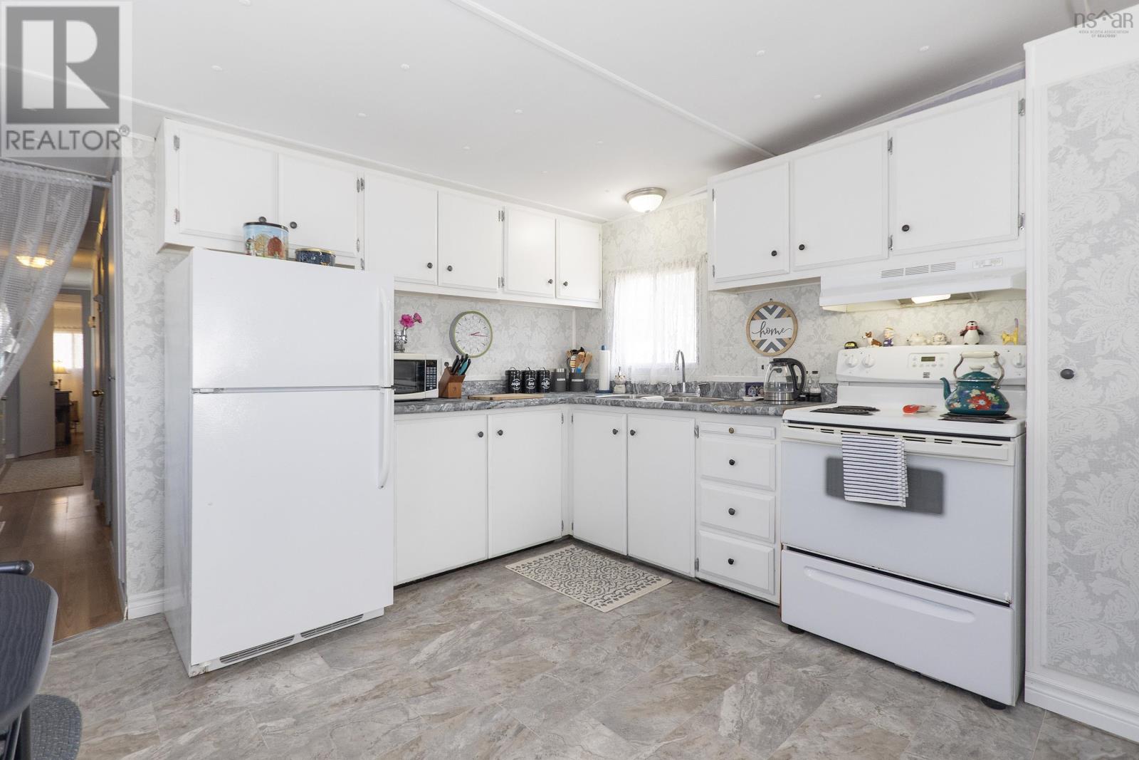 28 Liberty Lane Lane, Amherst, Nova Scotia  B4H 2K6 - Photo 4 - 202606405