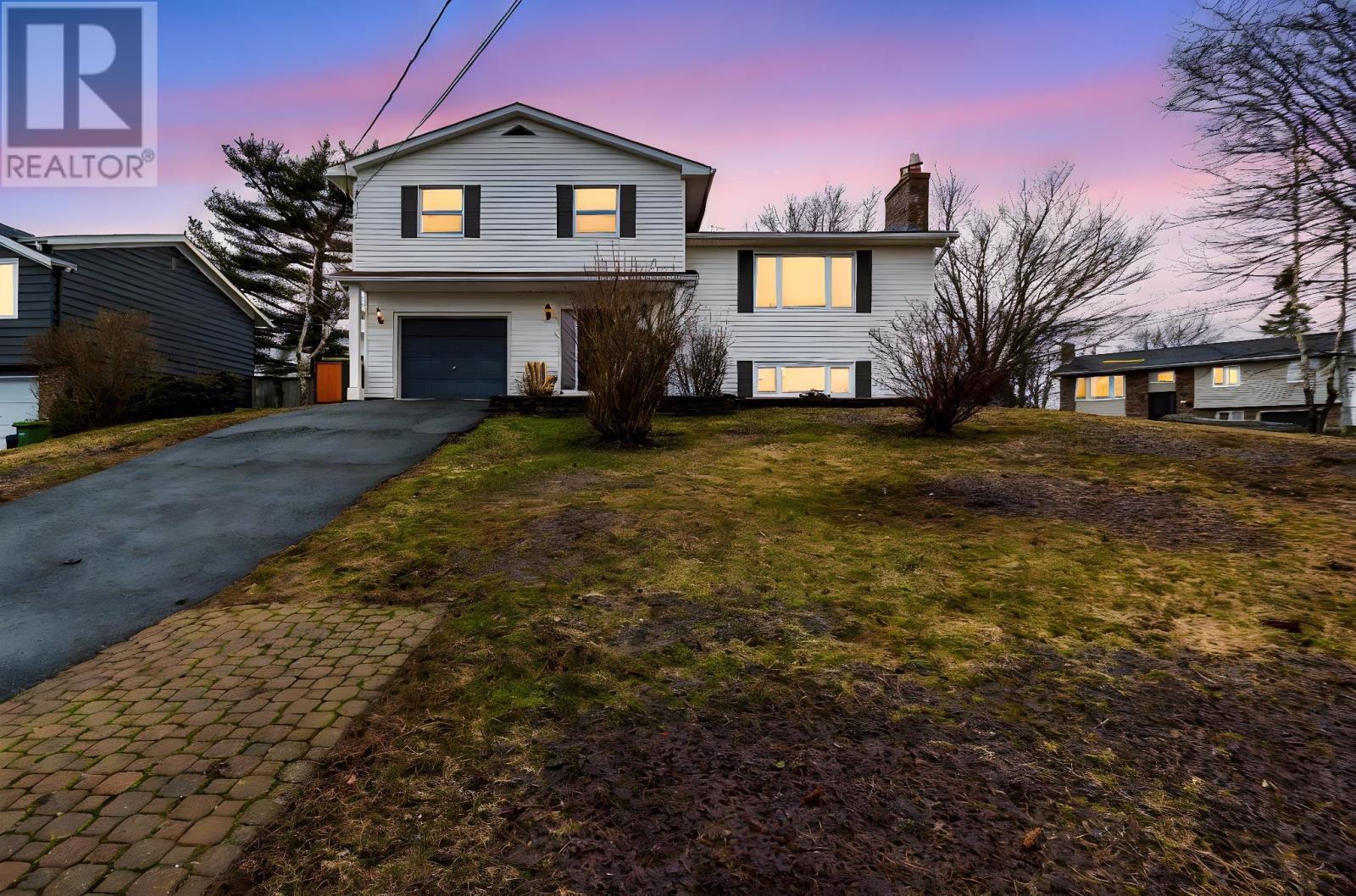 674 Basinview Drive, Bedford, Nova Scotia  B4A 1T7 - Photo 1 - 202606412