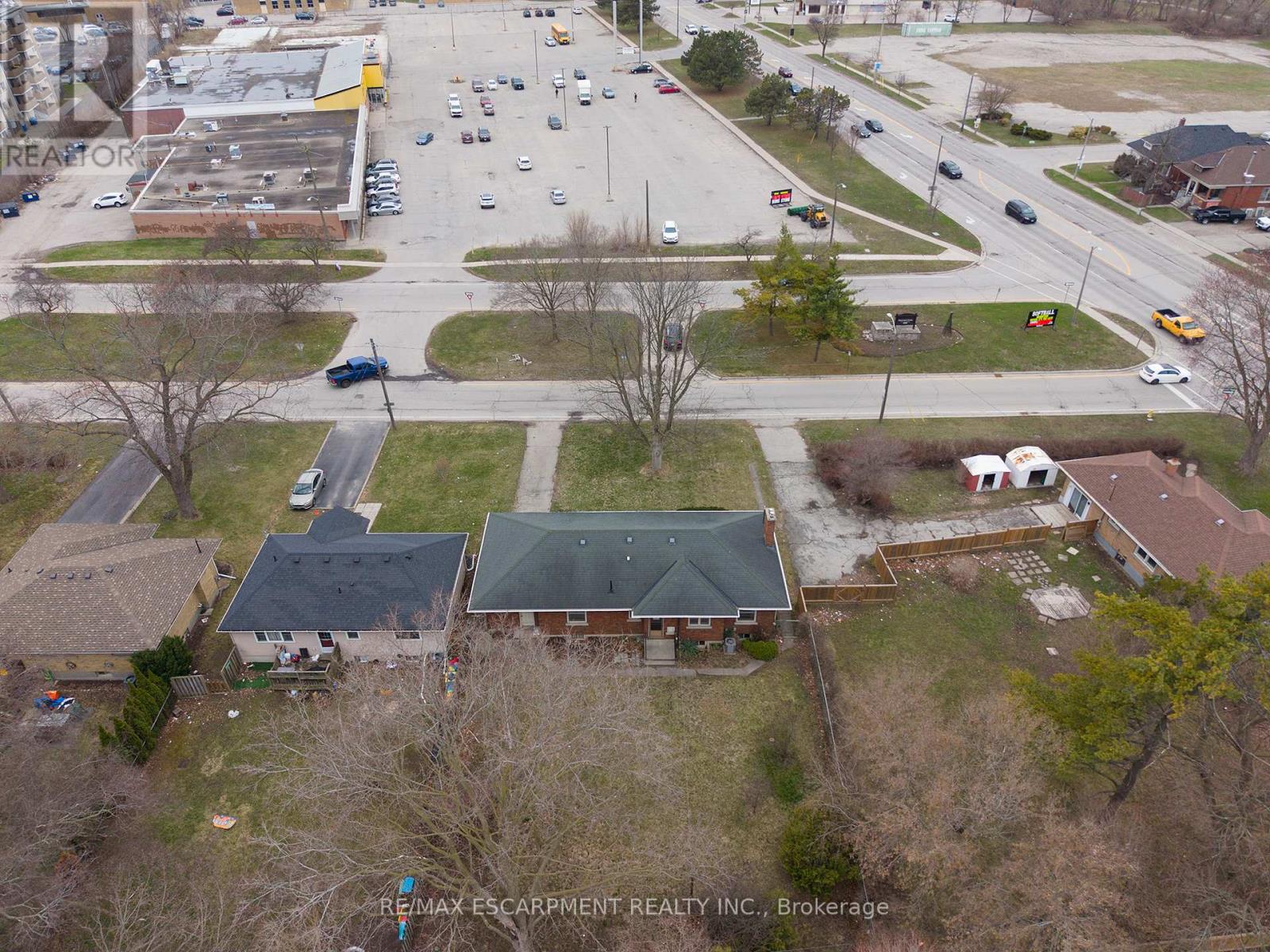 4 Lynnwood Drive, Brantford, Ontario  N3S 6S1 - Photo 27 - X12962962