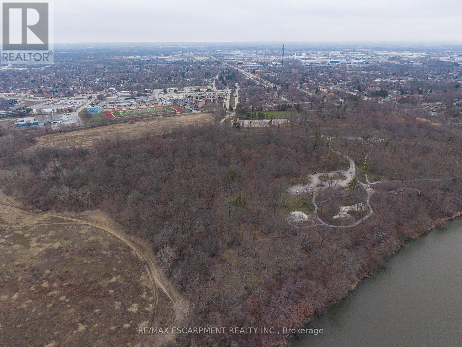 4 Lynnwood Drive, Brantford, Ontario  N3S 6S1 - Photo 31 - X12962962