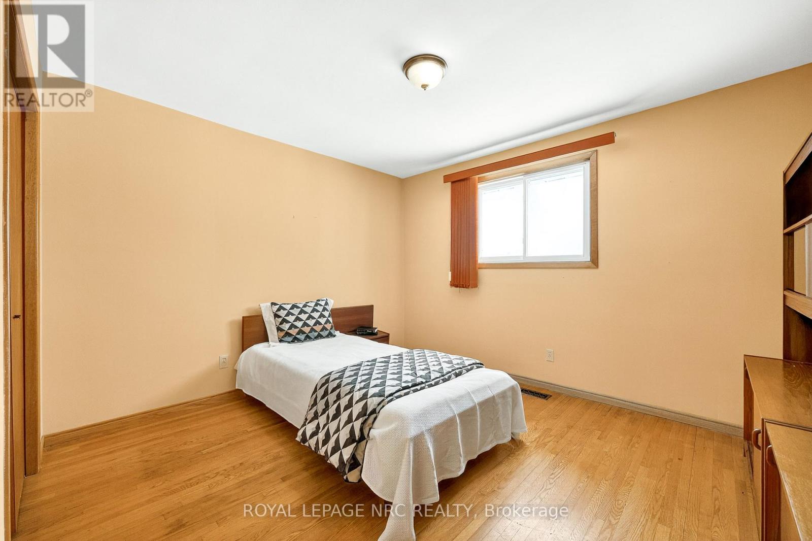 11 Pinard Street, Hamilton, Ontario  L8K 6G8 - Photo 18 - X12963110