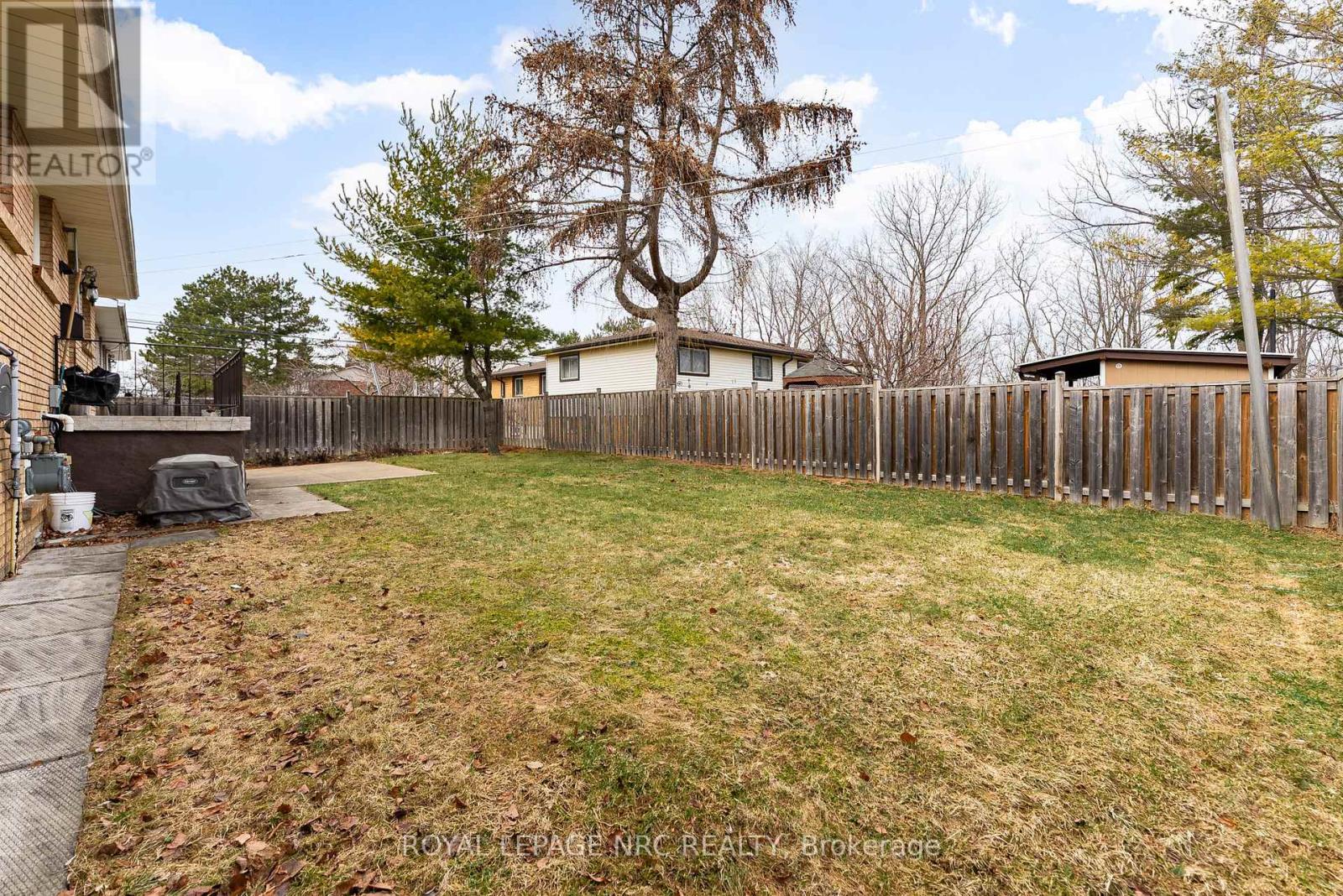 11 Pinard Street, Hamilton, Ontario  L8K 6G8 - Photo 32 - X12963110