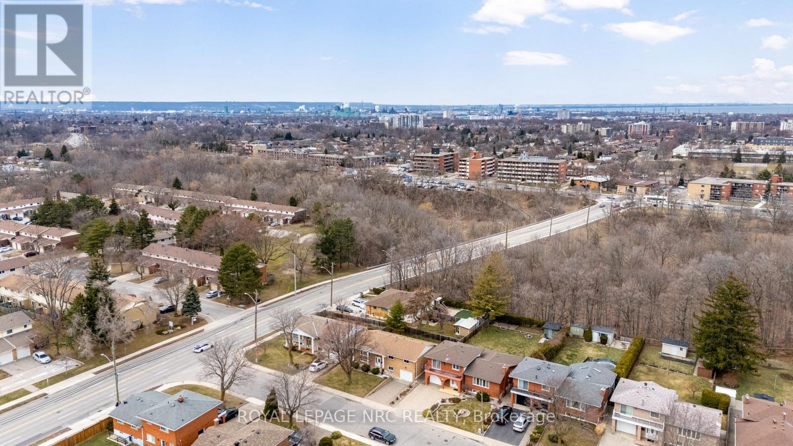 11 Pinard Street, Hamilton, Ontario  L8K 6G8 - Photo 35 - X12963110