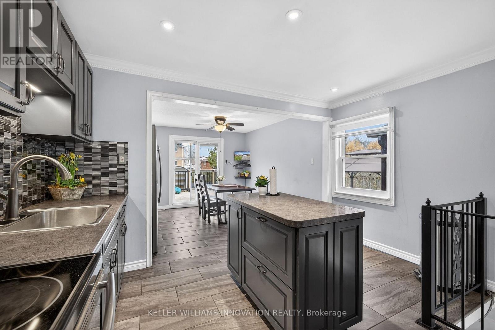 73 Avondale Street, Brantford, Ontario  N3S 4M1 - Photo 12 - X12963140