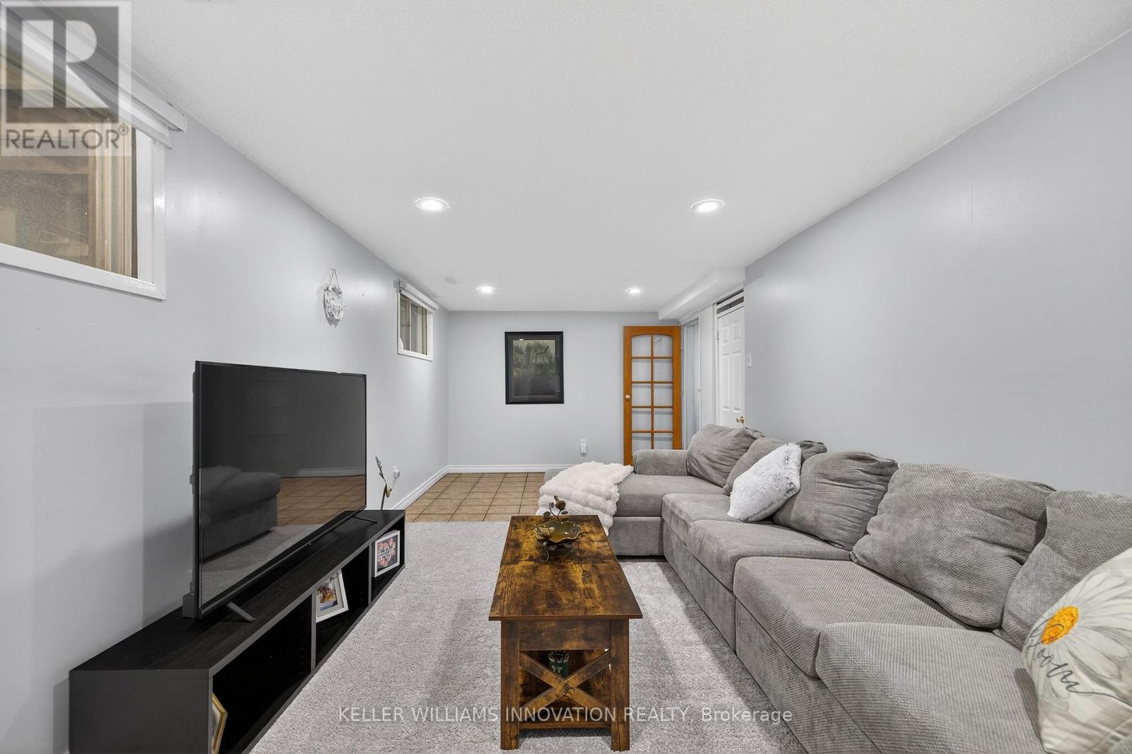 73 Avondale Street, Brantford, Ontario  N3S 4M1 - Photo 28 - X12963140