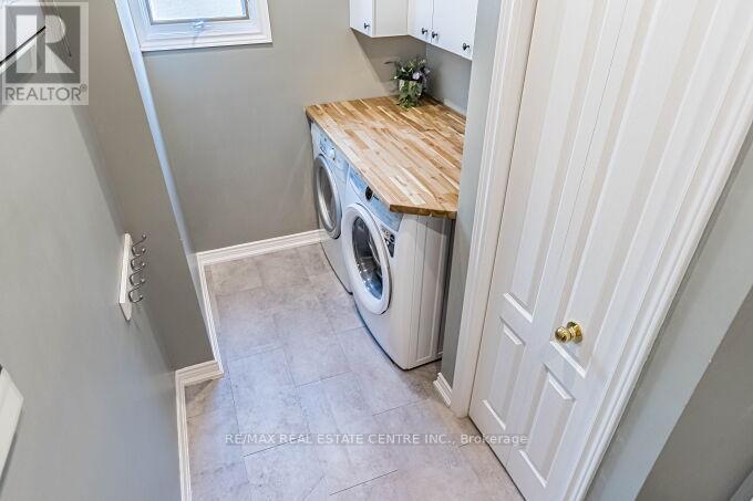 33 Strathroy Crescent, Hamilton, Ontario  L8B 0K9 - Photo 44 - X12928120