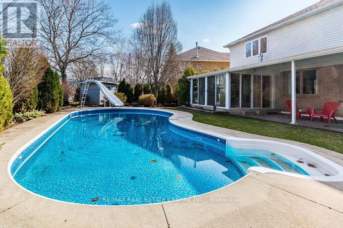 33 Strathroy Crescent, Hamilton, Ontario  L8B 0K9 - Photo 47 - X12928120