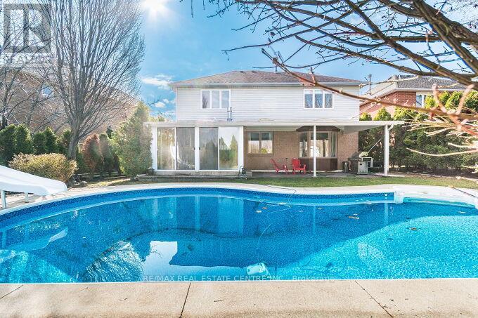 33 Strathroy Crescent, Hamilton, Ontario  L8B 0K9 - Photo 49 - X12928120