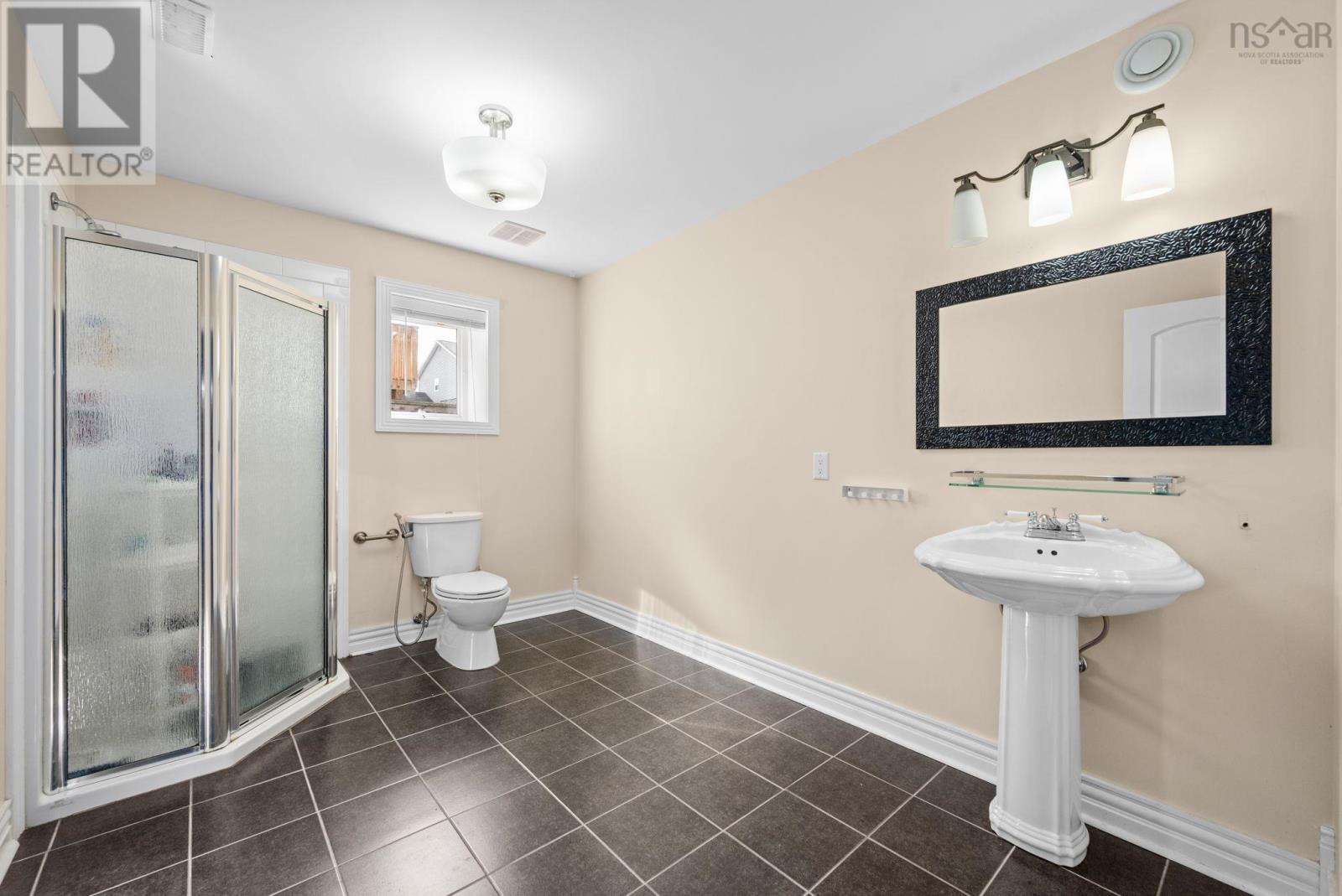 14 Marshall Street, Dartmouth, Nova Scotia  B2X 0A8 - Photo 34 - 202606414