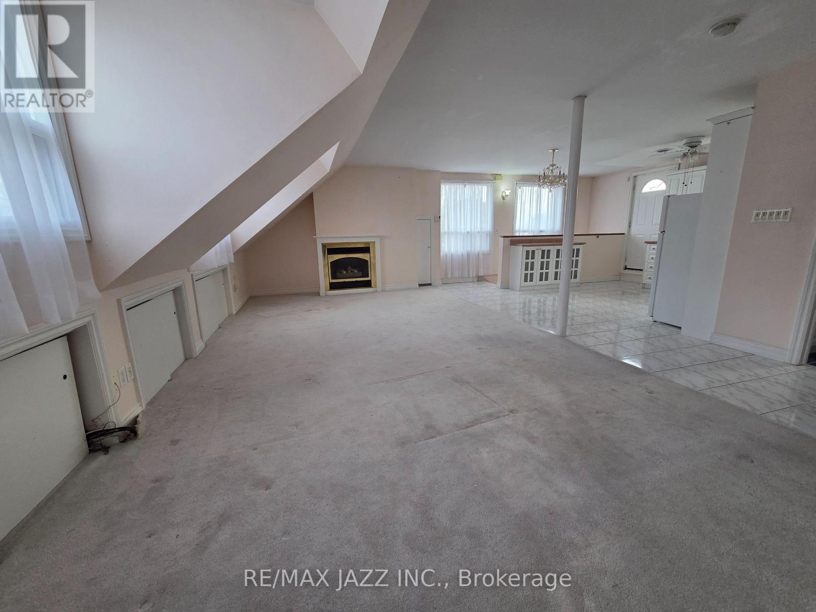 132 Victoria Street N, Port Hope, Ontario  L1A 3M8 - Photo 5 - X12961874