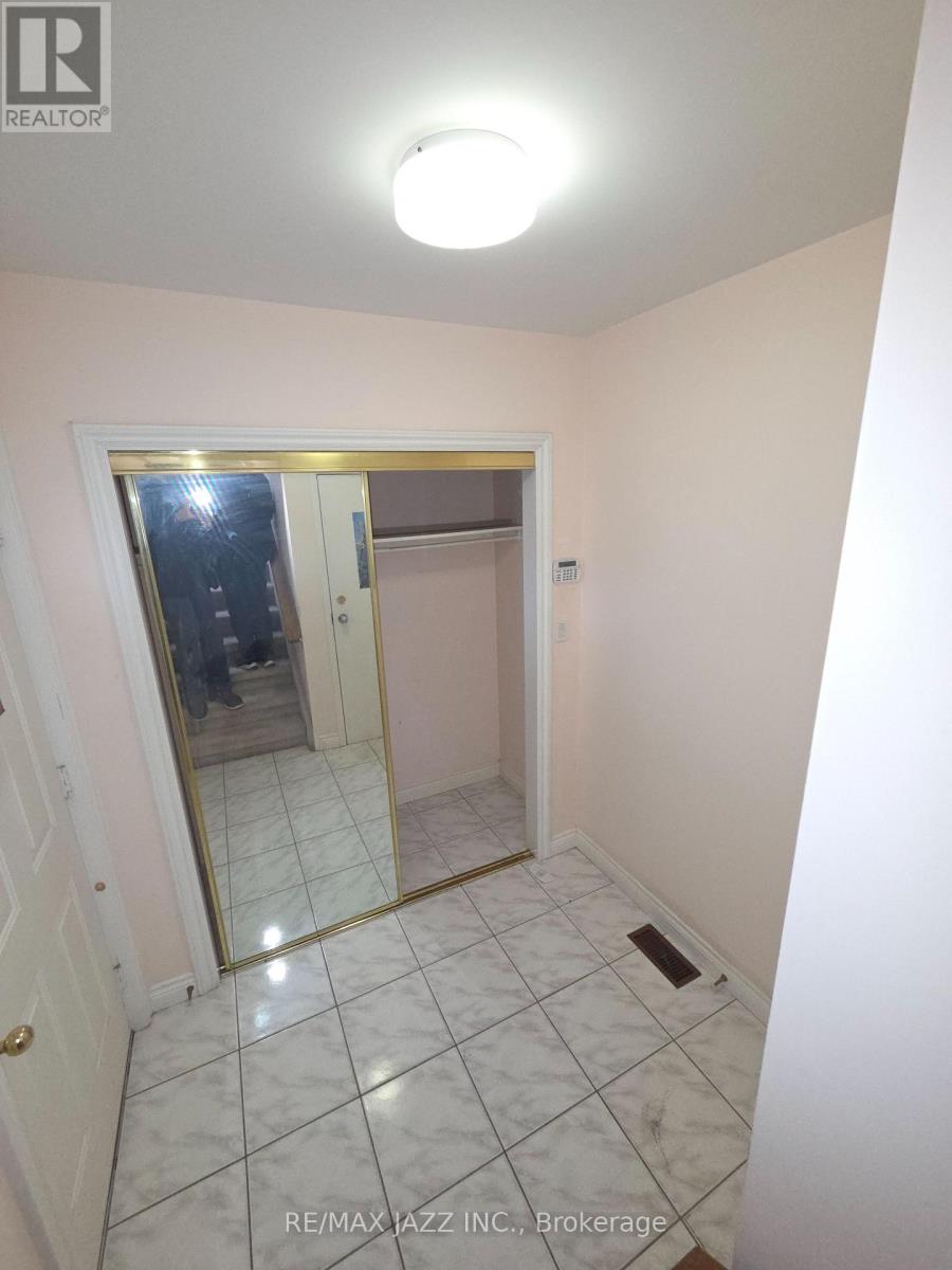 132 Victoria Street N, Port Hope, Ontario  L1A 3M8 - Photo 3 - X12961874