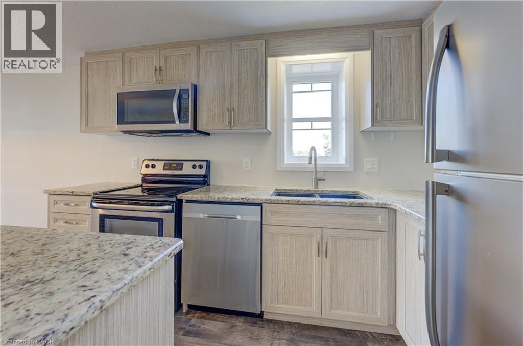 1989 Ottawa Street S Unit# 21a, Kitchener, Ontario  N2E 0G7 - Photo 11 - 40818000