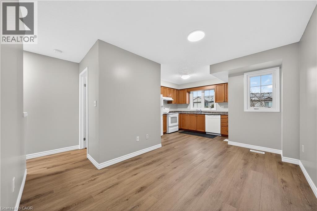 155 Highland Crescent Unit# D18, Kitchener, Ontario  N2M 0A1 - Photo 10 - 40817330