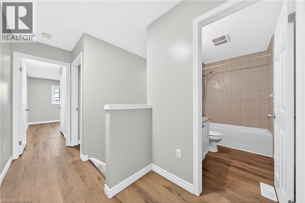 155 Highland Crescent Unit# D18, Kitchener, Ontario  N2M 0A1 - Photo 16 - 40817330