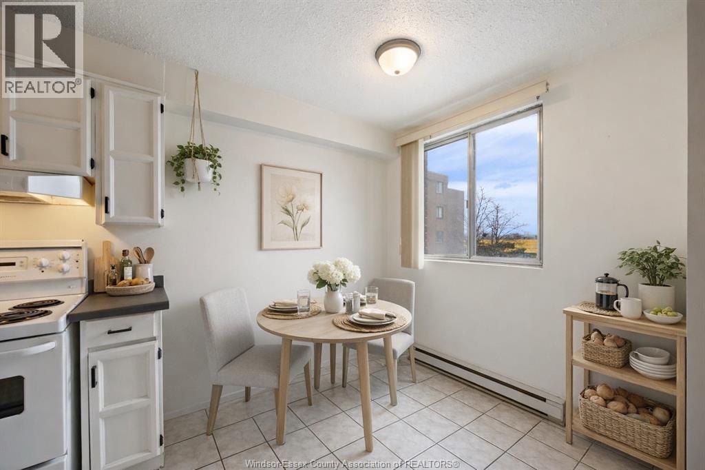 3936 Wyandotte Street East Unit# 312, Windsor, Ontario  N8Y 4V1 - Photo 9 - 26004655