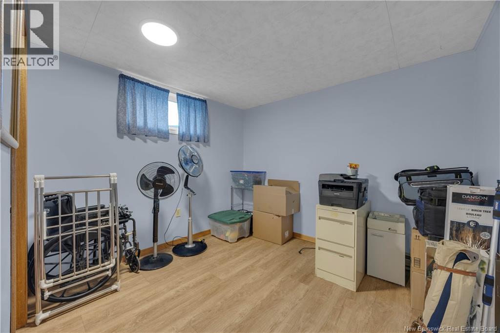 909 Grandview Avenue, Saint John, New Brunswick  E2J 4C6 - Photo 24 - NB135690