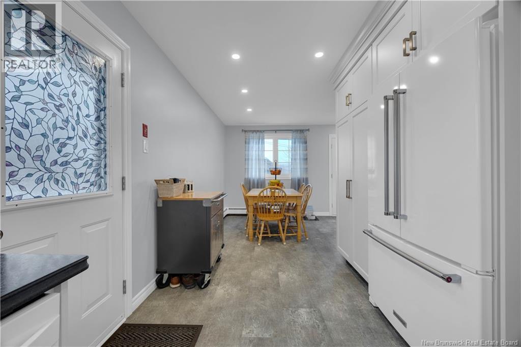 909 Grandview Avenue, Saint John, New Brunswick  E2J 4C6 - Photo 4 - NB135690