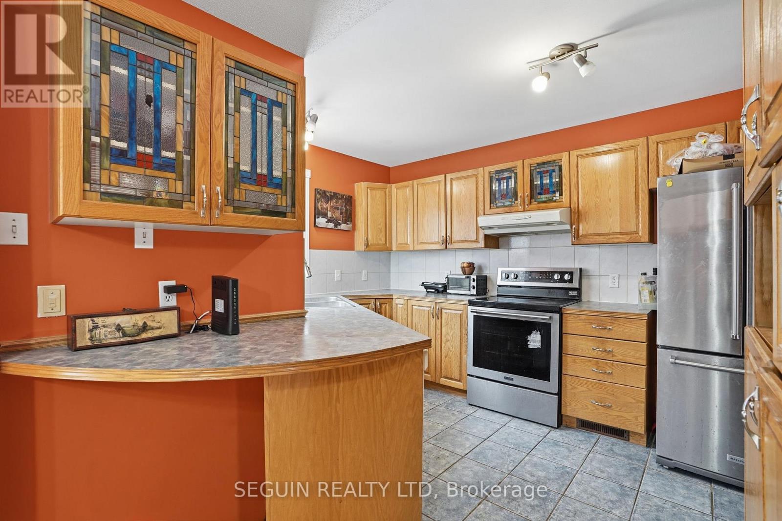 650 Berthiaume Street, Hawkesbury, Ontario  K6A 3M1 - Photo 21 - X12963196