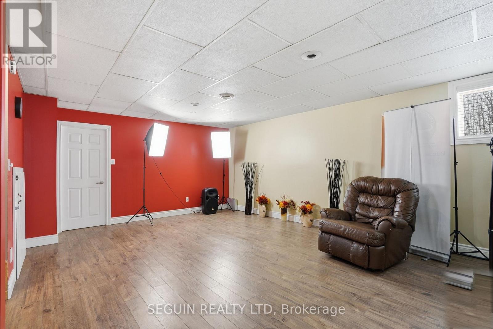 650 Berthiaume Street, Hawkesbury, Ontario  K6A 3M1 - Photo 36 - X12963196