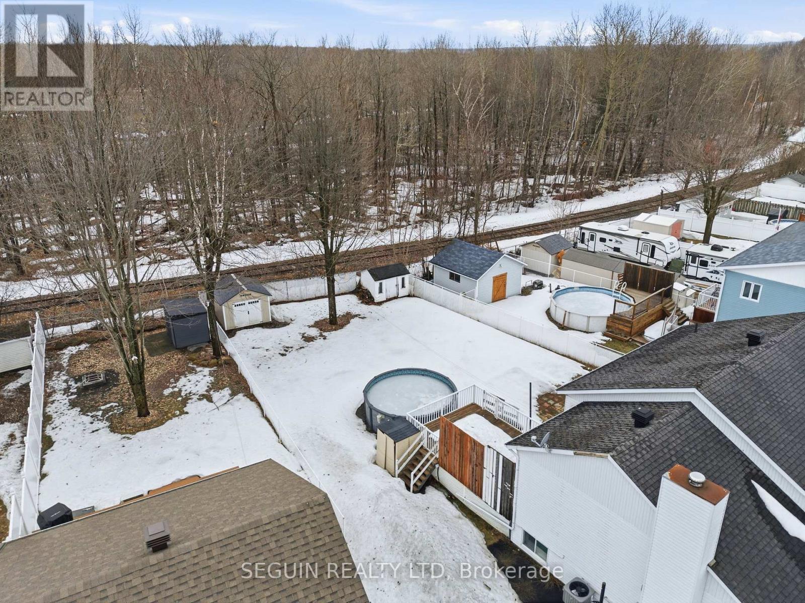 650 Berthiaume Street, Hawkesbury, Ontario  K6A 3M1 - Photo 9 - X12963196