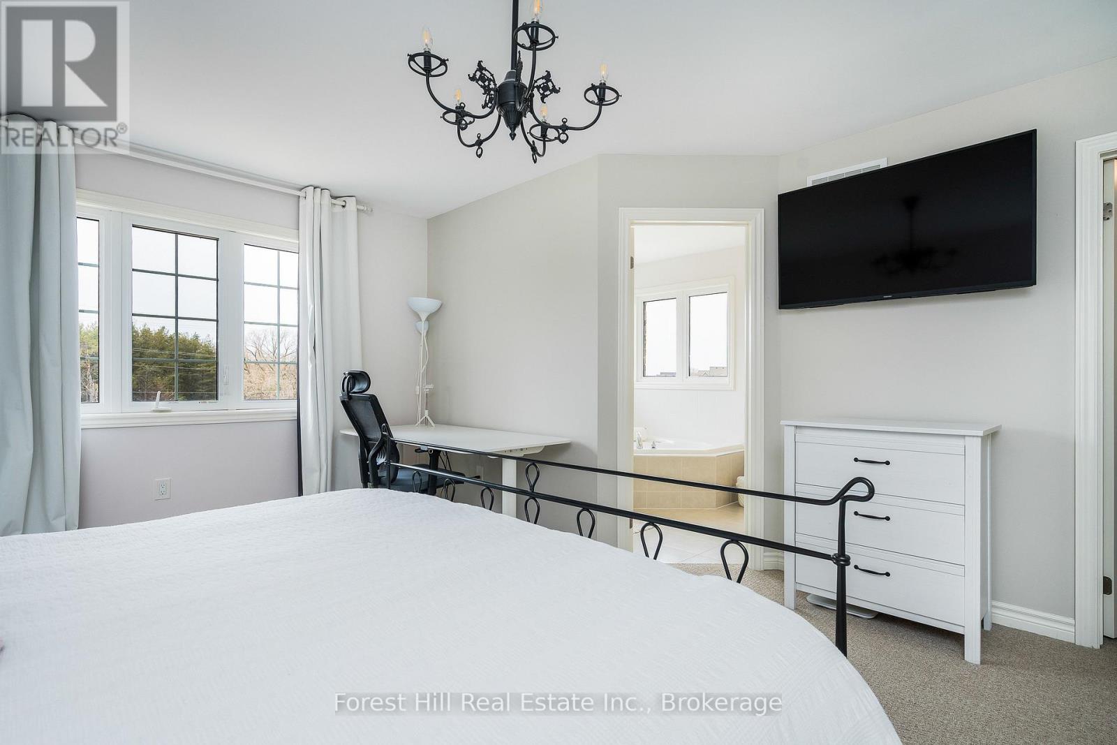 222 Springfield Crescent, Clearview (Stayner), Ontario  L0M 1S0 - Photo 25 - S12963156