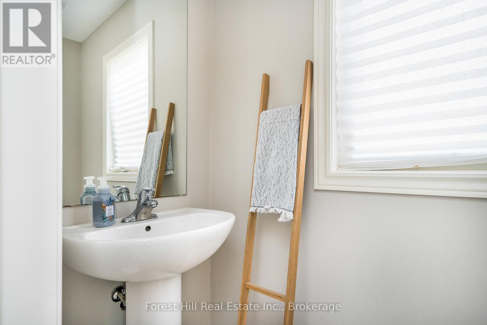 222 Springfield Crescent, Clearview (Stayner), Ontario  L0M 1S0 - Photo 29 - S12963156