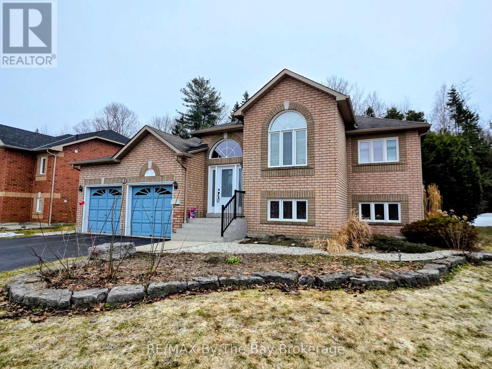 10 Cherry Sands Crescent, Wasaga Beach, Ontario  L9Z 1P5 - Photo 36 - S12963312