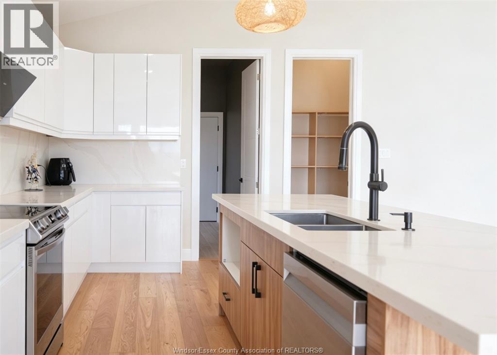 28 Belleview Drive, Cottam, Ontario  N0R 1B0 - Photo 5 - 26007165