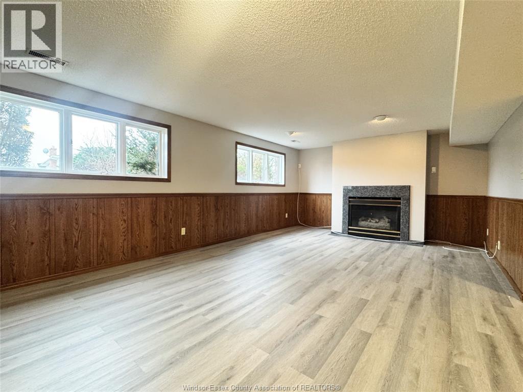 3034 Fazio Drive, Windsor, Ontario  N9E 4G1 - Photo 20 - 26007060