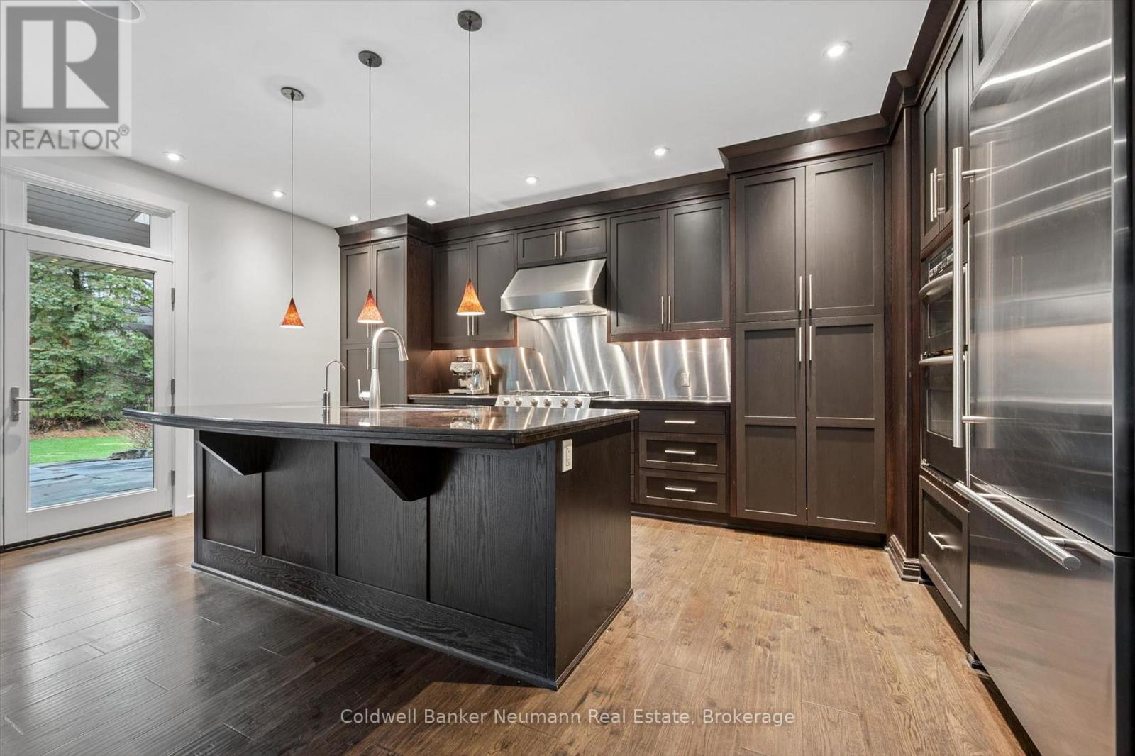 10 Deer View Ridge, Puslinch, Ontario  N1H 6H9 - Photo 19 - X12963184