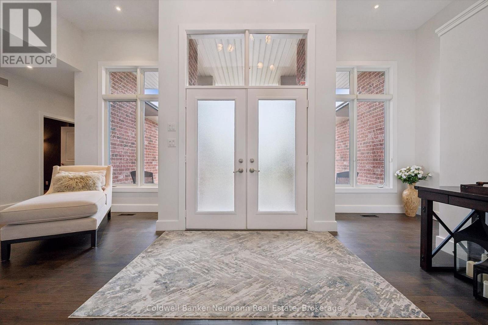 10 Deer View Ridge, Puslinch, Ontario  N1H 6H9 - Photo 7 - X12963184