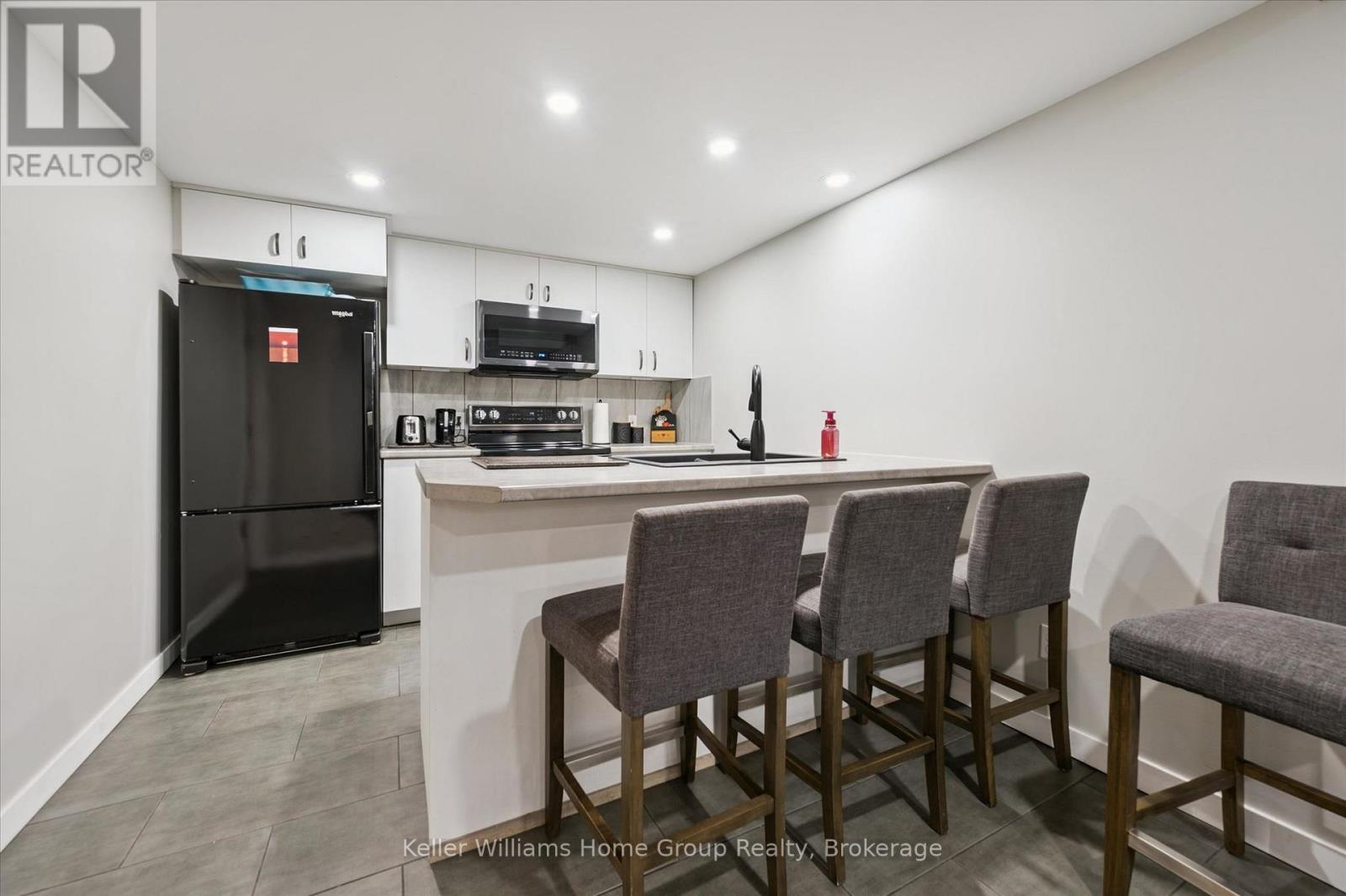 195 Forfar Street W, Centre Wellington (Fergus), Ontario  N1M 1B1 - Photo 34 - X12963192