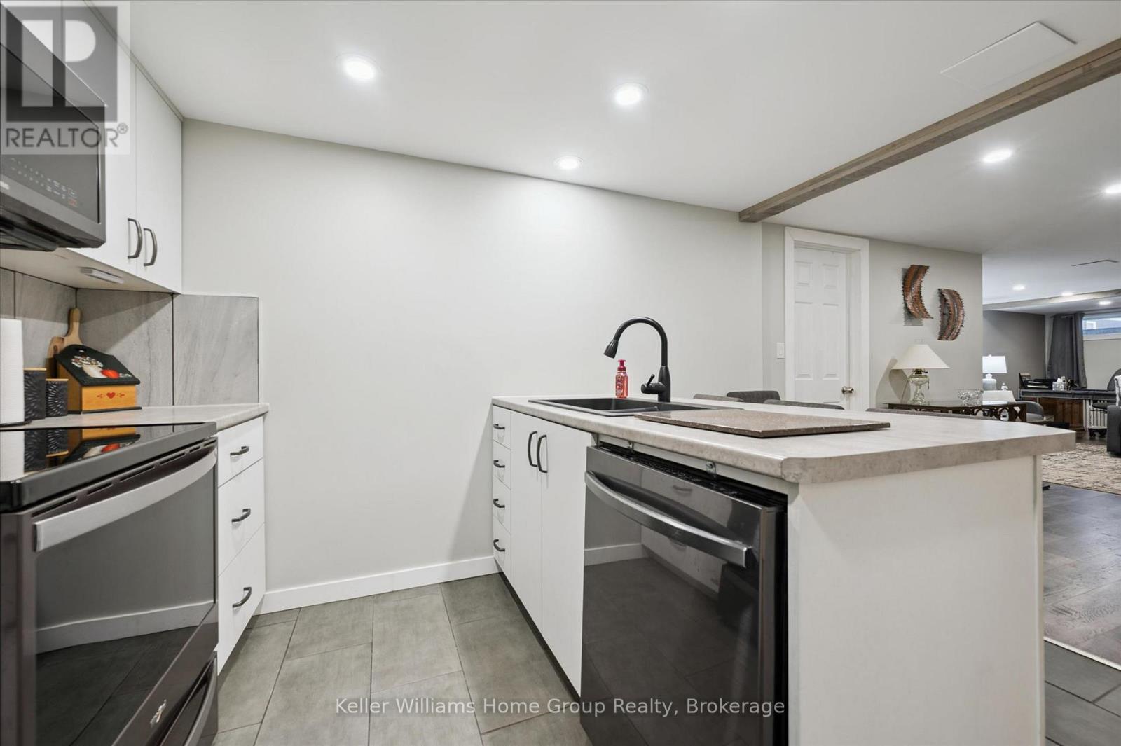 195 Forfar Street W, Centre Wellington (Fergus), Ontario  N1M 1B1 - Photo 36 - X12963192