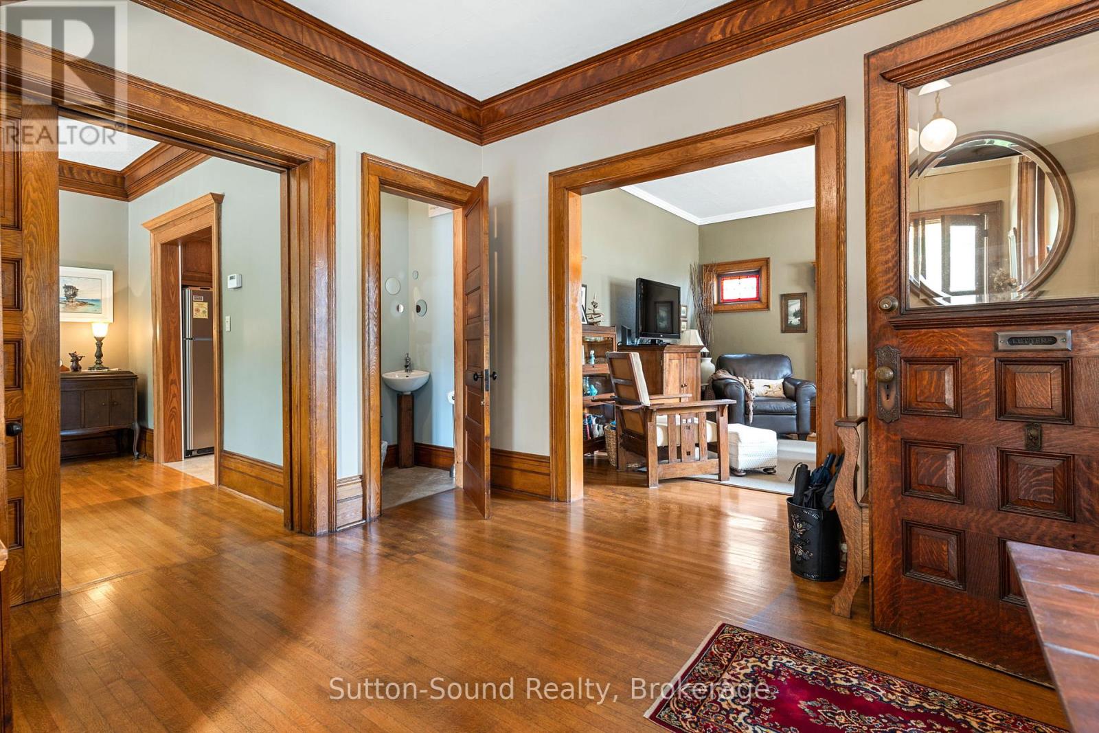 1304 4th Avenue W, Owen Sound, Ontario  N4K 4W8 - Photo 5 - X12963266