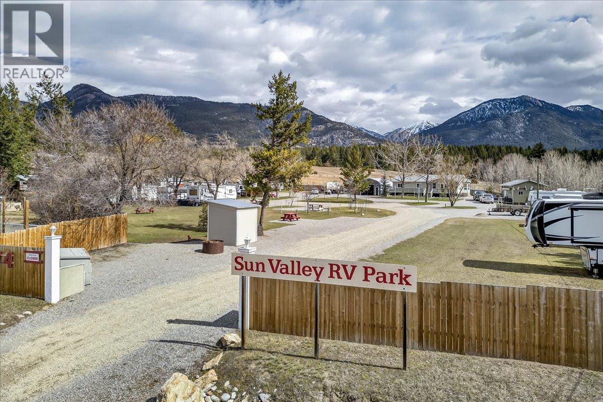 1474 93 95 Highway, Windermere, British Columbia  V0B 2L1 - Photo 1 - 10382216