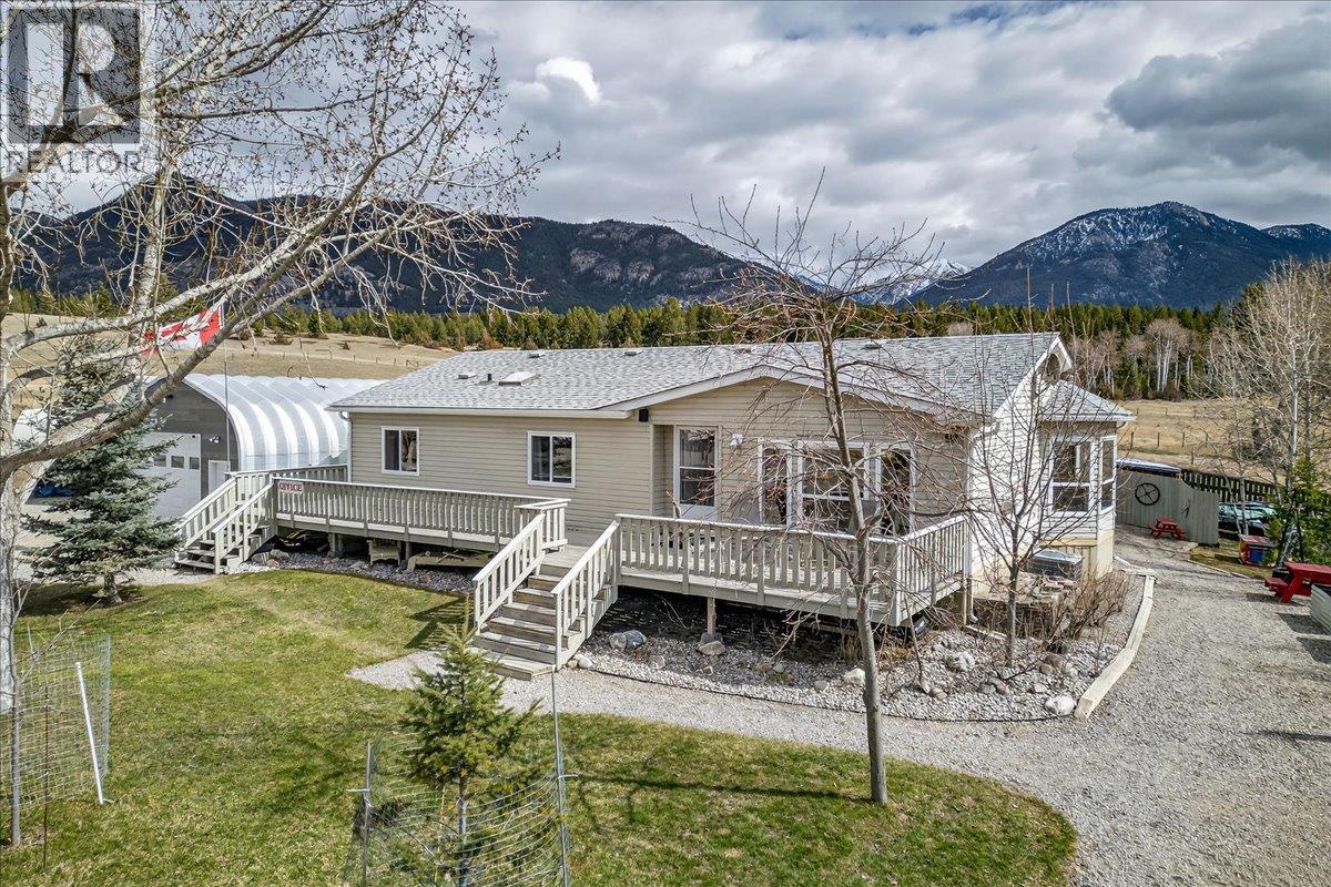 1474 93 95 Highway, Windermere, British Columbia  V0B 2L1 - Photo 10 - 10382216