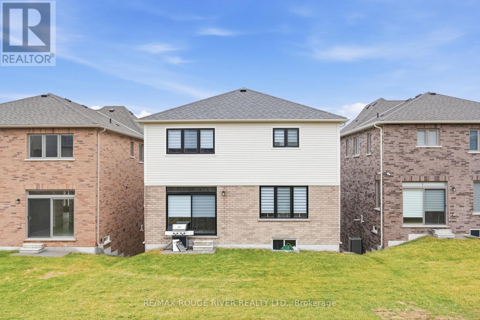 1017 Trailsview Avenue, Cobourg, Ontario K9A 4J6 - Photo 33 - X12963190