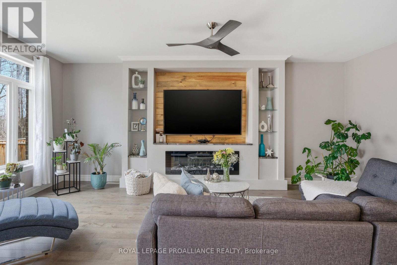 57 Appledene Drive, Quinte West, Ontario  K8V 0H6 - Photo 17 - X12963208