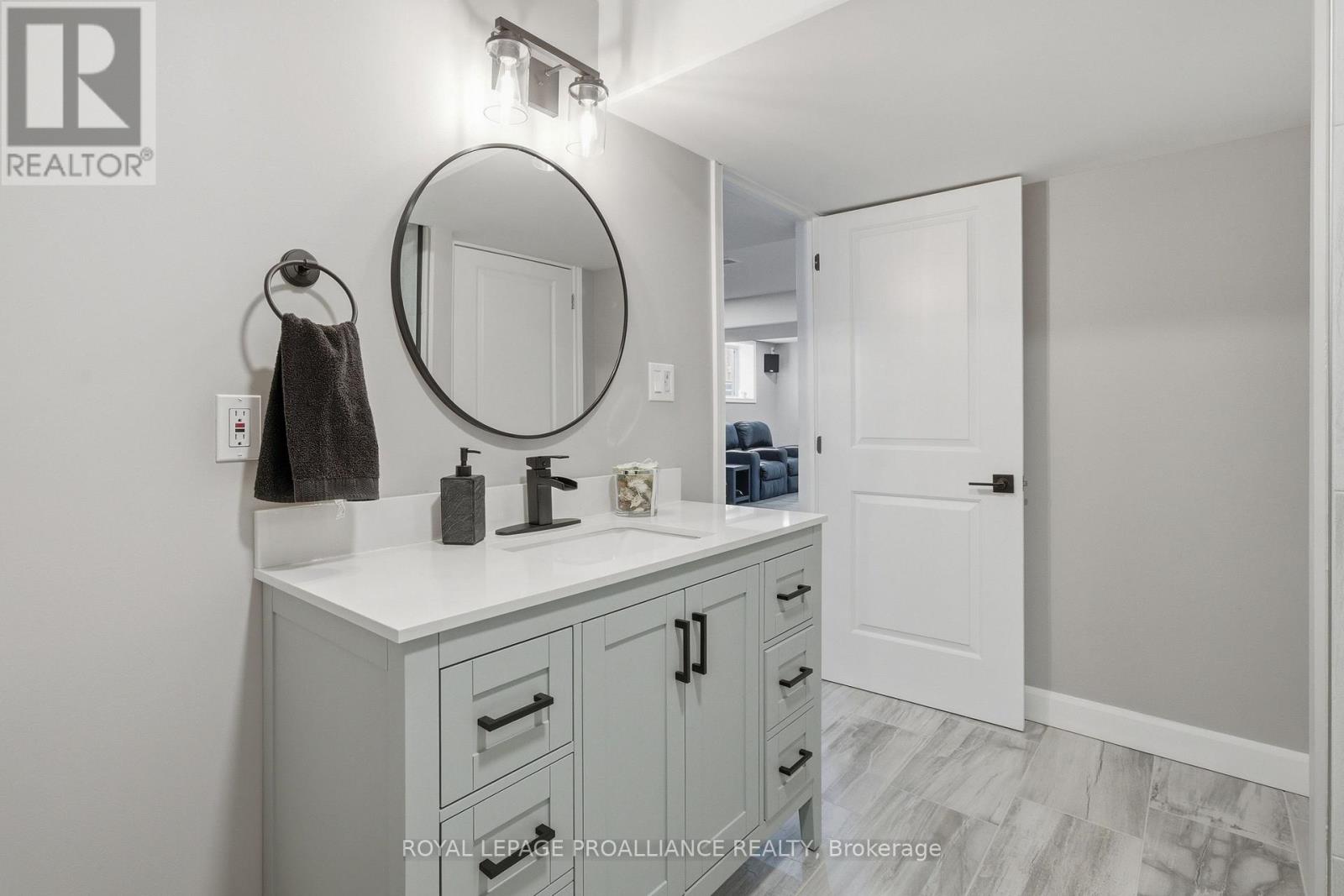 57 Appledene Drive, Quinte West, Ontario  K8V 0H6 - Photo 40 - X12963208