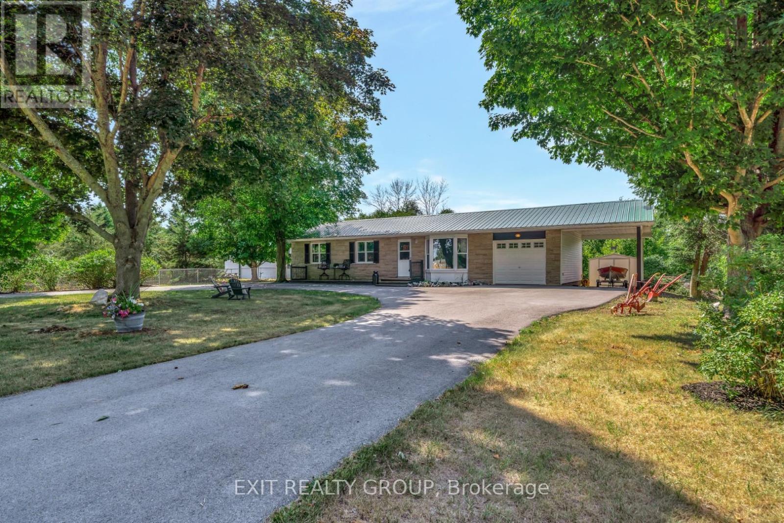 1476 County Rd 12, Prince Edward County, Ontario K0K 2T0 - Photo 2 - X12963286