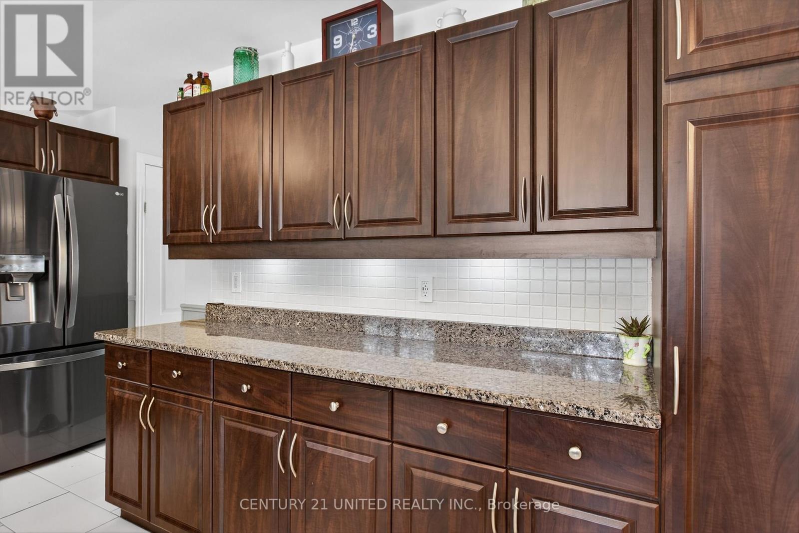 59 Kawartha Hts Boulevard, Peterborough, Ontario  K9J 1N5 - Photo 14 - X12963356